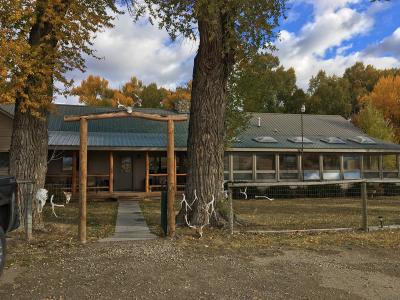 Hanging Bull Lodge - Spur Outfitters